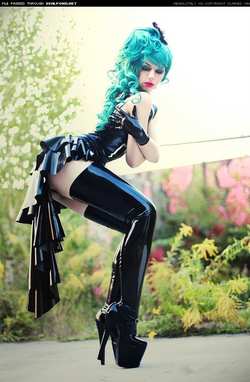Image #41972 (fetish): latex