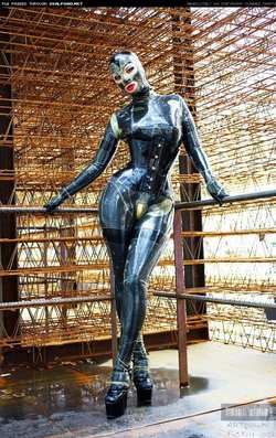 Image #120504 (fetish): latex