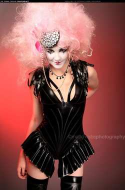 Image #42833 (fetish): latex