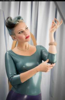 Image #44828 (fetish): latex