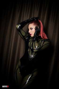 Image #207105 (fetish): latex