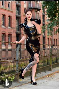 Image #152107 (fetish): latex