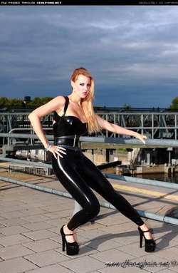 Image #55665 (fetish): latex