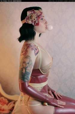 Image #124159 (fetish): latex
