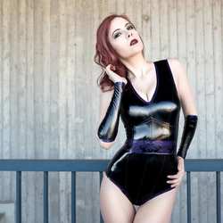 Image #199342 (fetish): latex, redhead