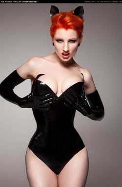 Image #126537 (fetish): latex, redhead, ulorin vex