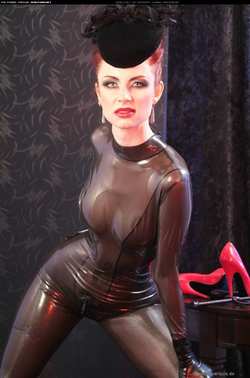 Image #25797 (fetish): latex
